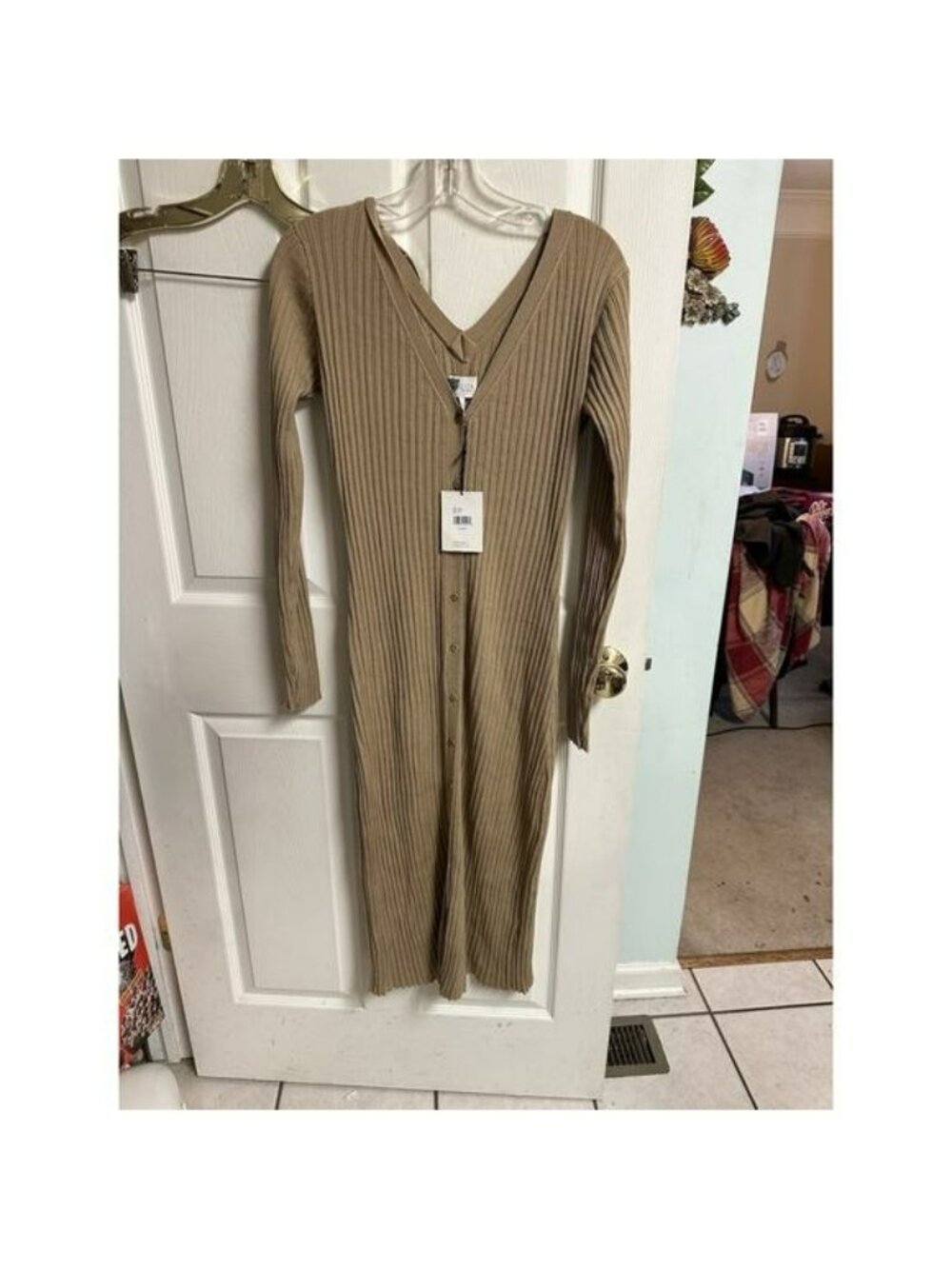 Lita by Ciara Cut Out Dress knit V-neck cardigan midi Small Brown 36x48